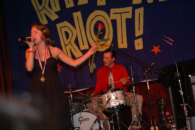 min 2006 11 25 riot 336